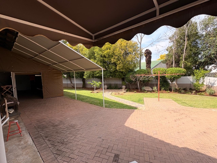 3 Bedroom Property for Sale in Wilkoppies North West